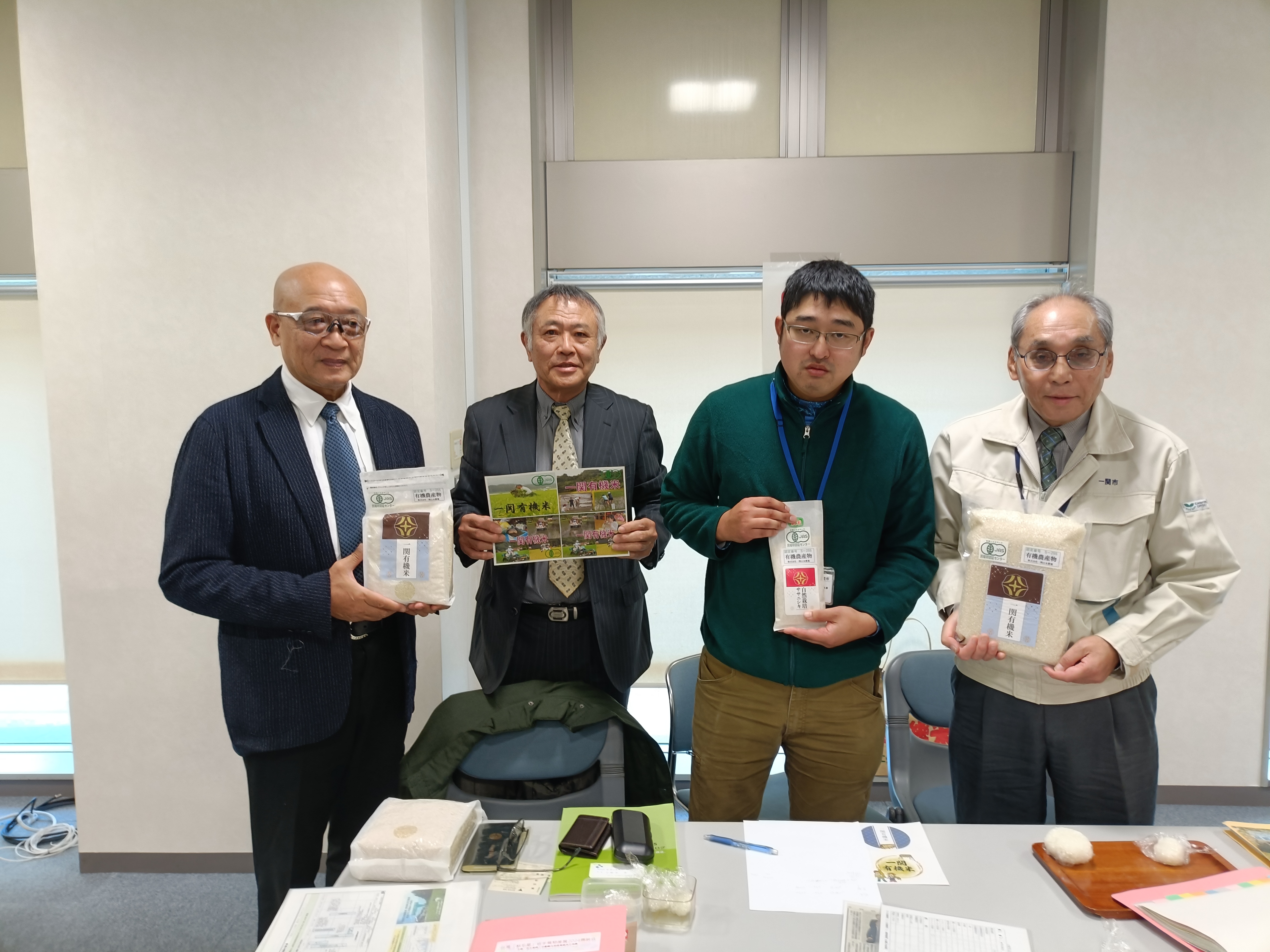 台湾「裕毛屋」岩手県物産展出品商品選定商談